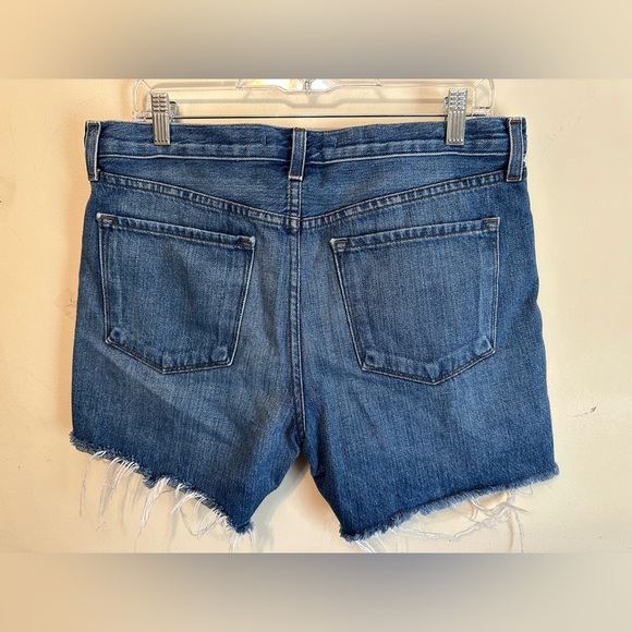 J Brand Johnny Cutoff Frayed Hem Distressed Denim Shorts Size 28 Boho‎ Raw Hem - Picture 6 of 6